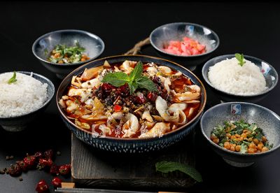 投資經(jīng)營(yíng)魚(yú)火鍋店該怎樣提升利潤(rùn)?