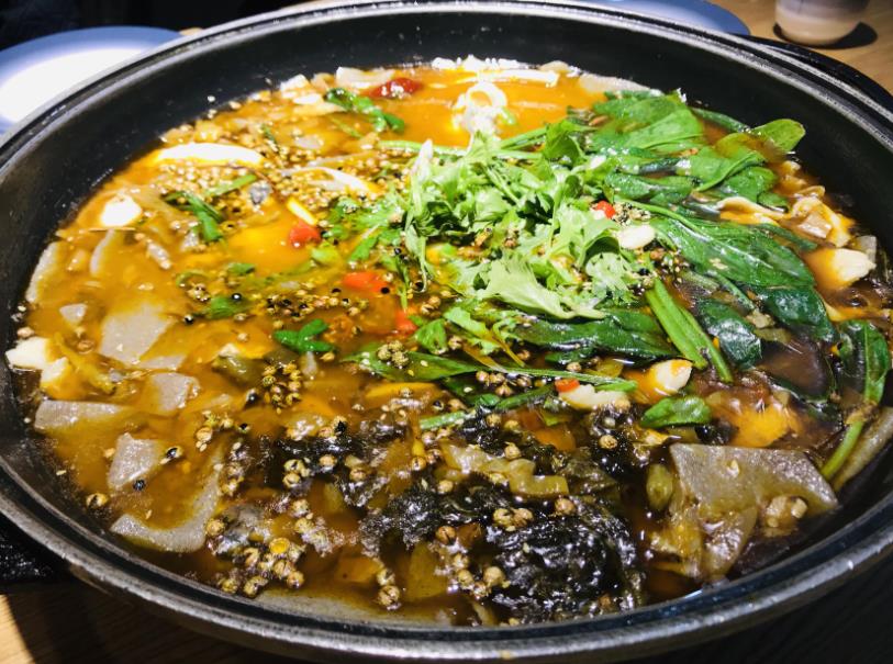 重慶魚火鍋連鎖加盟費高嗎？真的賺錢嗎？