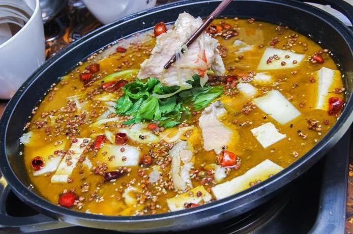 開魚火鍋店能賺多少？選順?biāo)~讓你賺的更多