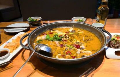加盟魚火鍋店賺錢嗎 順?biāo)~館收益不錯(cuò)